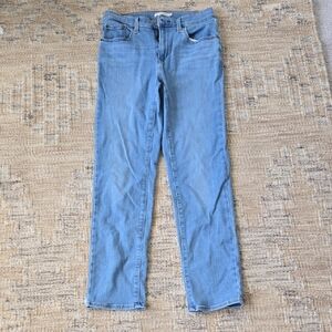 Women's Light Blue Levi's Jeans